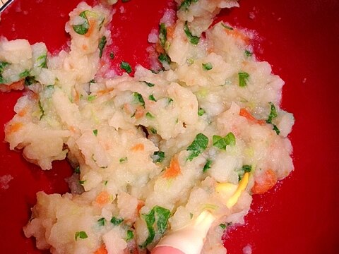 離乳食☆野菜たっぷりポテサラ